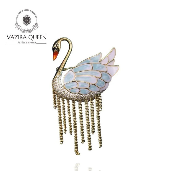 VQ Swan Brooch - Picture 1 of 5